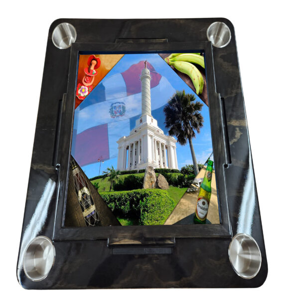 Mesa de Domino del monumento y bandera Dominicana - Image 3